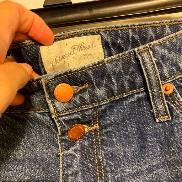 UNIVERSAL THREAD Goods Co Jean Shorts Vintage Midi Cut Offs Womens 6/28R - Picture 6 of 13